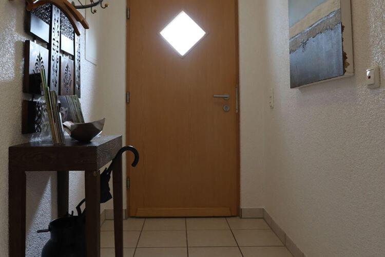 Holiday Flat With Idyllic Garden In Daun Bagian luar foto