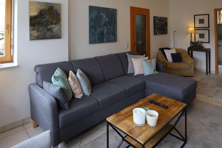 Holiday Flat With Idyllic Garden In Daun Bagian luar foto
