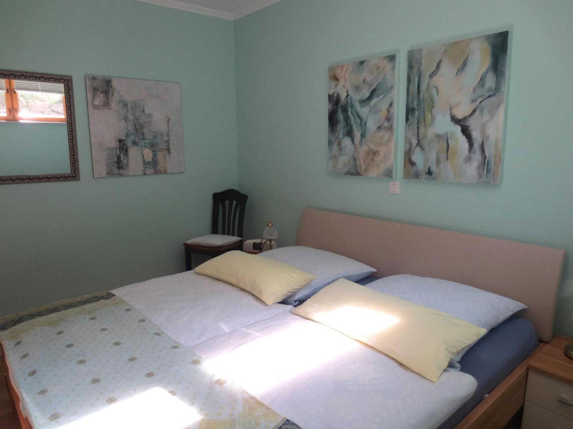 Holiday Flat With Idyllic Garden In Daun Bagian luar foto